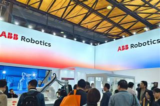 釋出三大重磅信號(hào)，ABB機(jī)器人第四次全球汽車制造前景報(bào)告新鮮出爐！