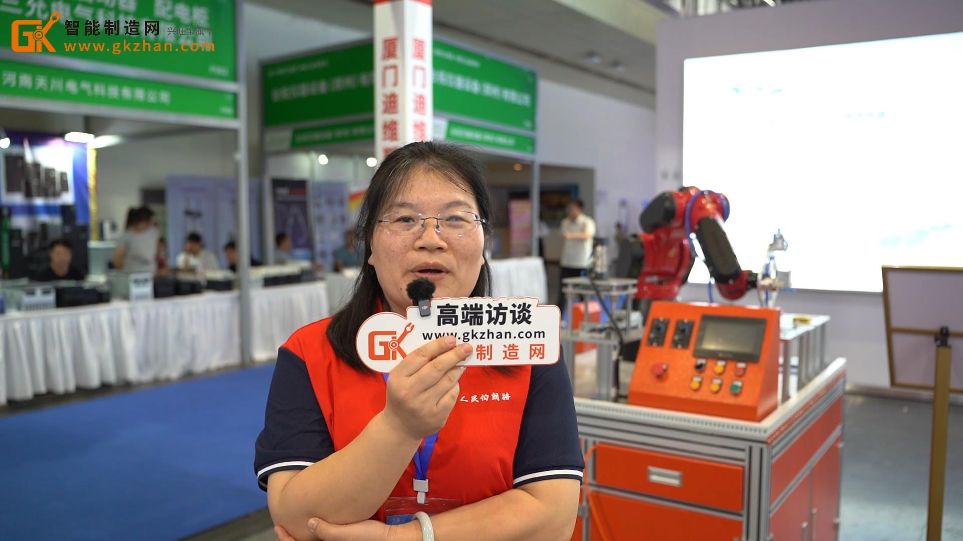 迪維斯攜焊接機器人、噴涂機器人等產(chǎn)品重磅亮相鄭州工博會