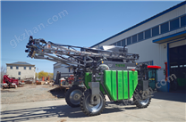 華璽大型玉米打藥車高駕自走式噴藥機